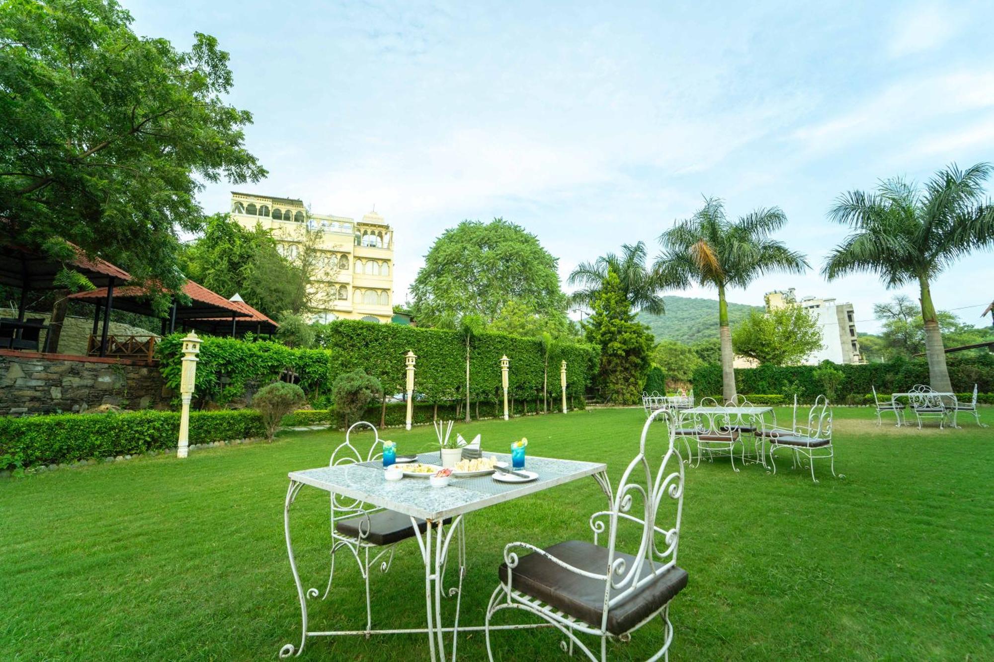 Treebo The Aravali Getaway Otel Udaipur Dış mekan fotoğraf